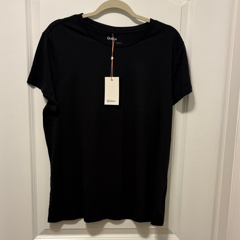 Quince Cotton Modal Crew Neck Swing Tee
Large -NWT